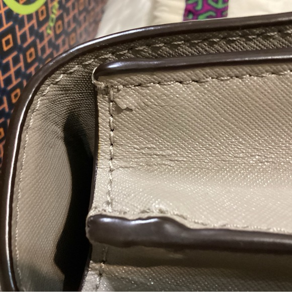 Tory Burch purse - Picture 11 of 14